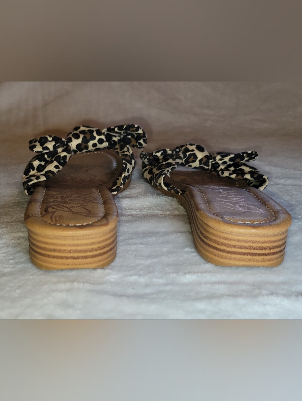 NWOT Blowfish Leopard-Print Knot Slide Sandals - Beige/Black/Brown Size 7 - Picture 8 of 11